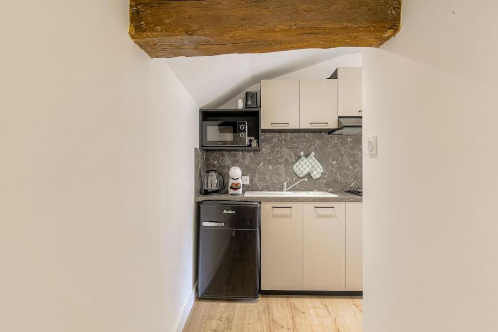Le Francfort - Les Appartements De L'Olivier Loyettes Eksteriør bilde